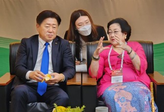 Megawati saat menyampaikan keynote speech di Jeju Forum for Peace and Prosperity tahun 2022, di Jeju, Korea Selatan, Kamis (15/9/2022).  