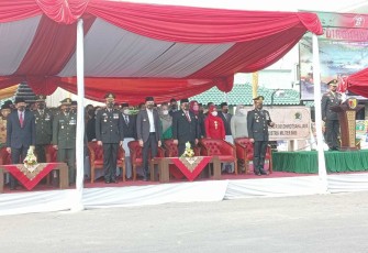 Walikota Blitar Santoso bersama Jajaran Forkopimda se-Blitar Raya Ikuti Upacara HUT TNI ke- 77 di Kodim 0808/Blitar