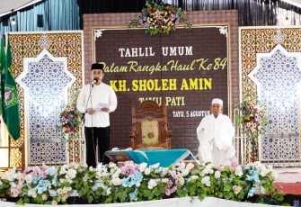 Bupati Pati Haryanto   