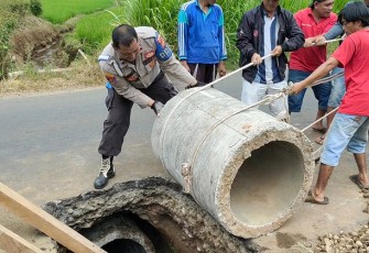 Proses Perbaikan Jalan Rusak di Bengkulu Utara