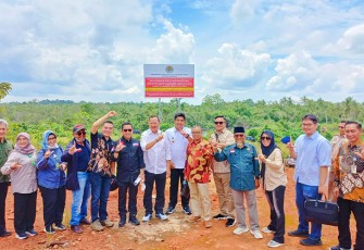 Komisi IV DPR RI saat Tinjau Lahan Ex Tambang di Kampung Gisi Kabupaten Bintan