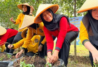 DWP Pengayoman Banten Tanam Ratusan Bibit Ubi Jepang di Ciangir