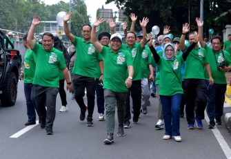 Gus Halim di sela-sela Jalan-Jalan Sehat (JJS) pada Hari Bakti Transmigrasi, Jumat (02/12/22).