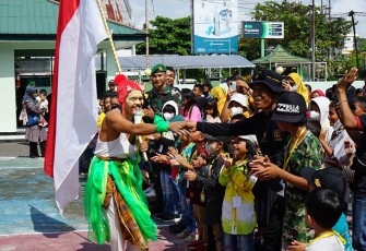 Kodim Palangka Raya saat Terima Kunjungan Field Trip Kemah Pelangi Para Pelajar dan Taman Kanak Kanak