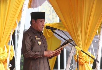 Wakil Gubernur Bengkulu Rosjonsyah saat Upacara Peringatan Hari Sumpah Pemuda ke - 94 Tahun 2022 di halaman Kantor Gubernur Bengkulu pada Jumat (28/10/2022).