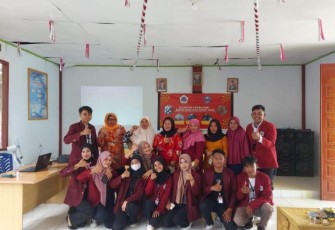 Mahasiswa KKN tematik Universitas Negeri Gorontalo (UNG)