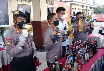 Barang Bukti Ribuan Botol Miras Yang Disita Polres Klaten Dalam Ops Pekat Selama 3 Bulan