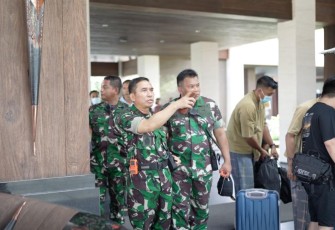 Kapuspen TNI saat Periksa Kesiapan Venue KTT Presidensi G20