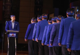 AHY melantik dan mengambil sumpah janji pengurus DPC Partai Demokrat se-Jawa Timur masa bhakti 2022-2027 secara serentak di Ballroom Singhasari Resort Batu, Minggu (13/11/2022).