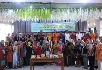 Foto bersama seusai Sosialisasi Usaha UMKM 
