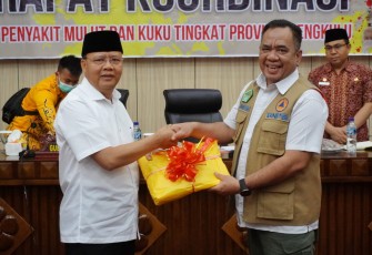 Rapat Koordinasi Pengendalian PMK di Provinsi Bengkulu Bersama Deputi Rehab Rekon BNPB dan Tim Satgas PMK Kab/Kota se-Provinsi Bengkulu. 