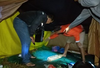 Polisi saat Olah TKP 
