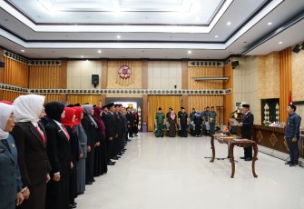 Pemerintah Provinsi Bengkulu Melakukan Mutasi Pejabat Eselon III dan IV 