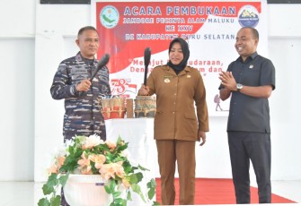 Danlantamal IX saat Buka Jambore Pecinta Alam Maluku ke XXV di Buru Selatan