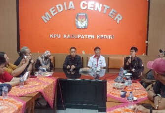 IWOI Kediri Raya saat Gelar Audiensi dengan KPU Kabupaten Kediri 