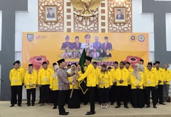 Gubernur Rohidin Kukuhkan Pengurus Yayasan Pengobatan Terapi Air Cahaya Provinsi Bengkulu