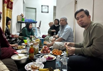 Gus Fawait saat Temui PMI di Malaysia
