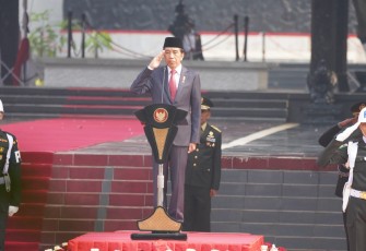 Presiden Joko Widodo saat pimpin upacara Hari Kesaktian Pancasila di Museum Pancasila Sakti, Lubang Buaya, Jakarta Timur,  Minggu (1/10/2023). ASEAN Plus Three (APT) yang digelar di Ruang Cenderawasih, Jakarta Convention Center (JCC), Jakarta, pada Rabu, 6 September 2023.