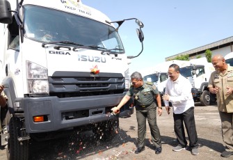 TNI AD mendukung Yayasan Kartika Eka Paksi (YKEP) untuk terus mengembangkan inovasi di sektor transportasi. Salah satunya lewat peluncuran 120 unit kendaraan hasil Kerja Sama Operasional (KSO) berupa truk trailer dan truk box untuk angkutan logistik
