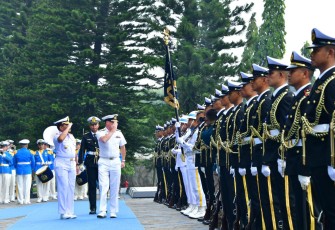 Kepala Staf Angkatan Laut (Kasal) Laksamana TNI Muhammad Ali menerima kunjungan kehormatan dari Chief of Navy Australia Vice Admiral Mark Hammond