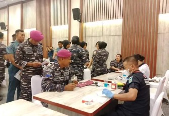  Prajurit Yonmarhanlan VIII Bitung Turut Serta Bakti Sosial Donor Darah