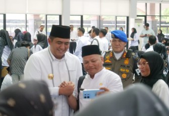 Bupati Bintan Roby Kurniawan  