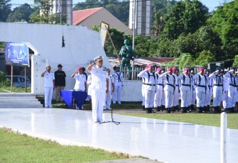 Keluarga Besar TNI AL di Sorong Ziarah ke TMP Tri Jaya Sakti Sorong