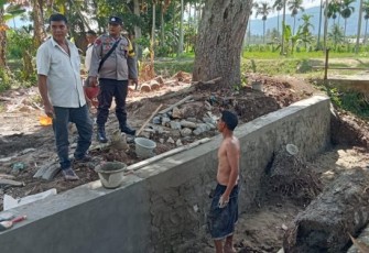 Berkat program Jumat Curhat Polres Tapsel, keinginan masyarakat untuk pelaksanaan rehab saluran air irigasi di Desa Sitampa Simatoras, Kecamatan Batang Angkola, Kabupaten Tapsel, akhirnya terlaksana.