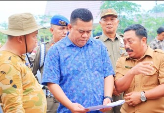 Sekda Bintan Ronny Kartika usai meninjau lokasi kegiatan bersama Gubernur Kepri. 