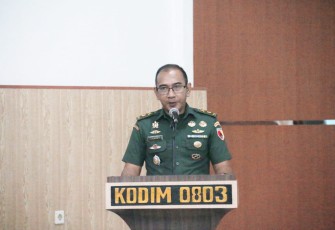 Komandan Kodim 0803/Madiun Letkol Inf Meina Helmi