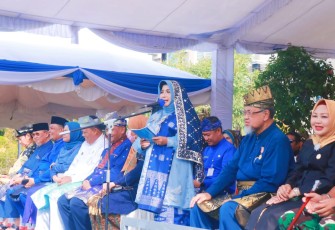 Walikota Tanjung Pinang  Hj .Rahma.S.IP.MM