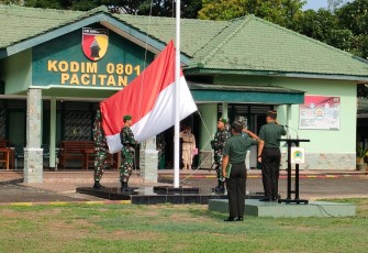 Kodim 0801/Pacitan Gelar Upacara Bendera