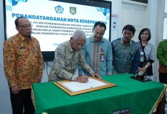 Penandatanganan Nota Kesepakatan Kanwil Ditjen Perbendaharaan Provsu dengan Pemerintah Kabupaten Asahan