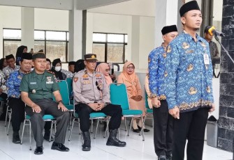 Danramil 0801/03 Arjosari Hadiri Upacara HUT Korpri ke-52