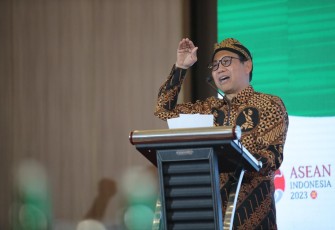 Menteri Desa Pembangunan Daerah Tertinggal dan Transmigrasi Abdul Halim Iskandar