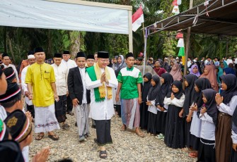 Gubernur Bengkulu Rohidin Mersyah         