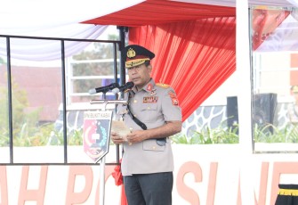 Wakil Kepala Kepolisian Daerah Bengkulu, Kamis (21/12/2023) secara resmi melantik 277 Siswa bintara Polri SPN Polda Bengkulu Gel-2 T.A. 2023 menjadi anggota Polri aktif berpangkat brigadir dua (Bripda)