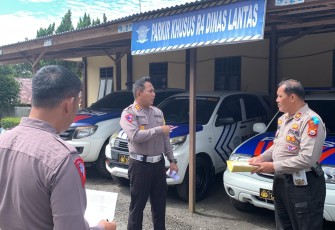 Wadir Lantas Polda Bengkulu saat Cek Kendaraan Dinas Polres Kepahiang