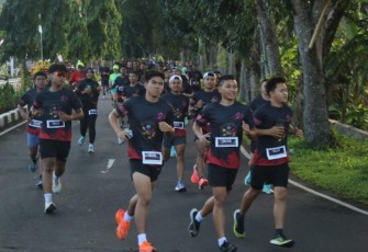 Tim Garuda Runners Lanudal Manado saat Ikuti Lomba Lari 7K KulineRun 2023