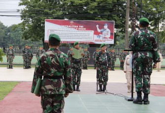 Dandim 0906/Kutai Kartanegara Letkol Inf. Jeffry Satria Bacakan Amanat Kepala Staf Angkatan Darat