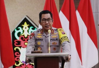 Kapolda Kalteng Irjen Pol Drs Djoko Poerwanto