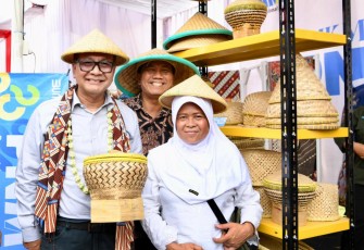 SesKemenKopUKM Arif Rahman Hakim pada acara pembukaan Limbangan Expo UMKM 2023 di Kabupaten Garut, Jawa Barat, Jumat (17/11).