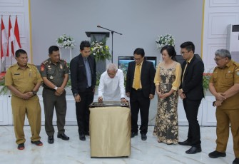 Bupati Asahan Resmikan Ballroom Hotel Antariksa