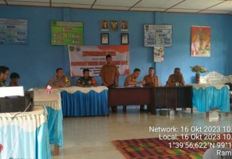 Polsek Sipirok  Kawal Penyaluran BLT DD 