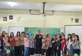 Foto Bersama usai acara