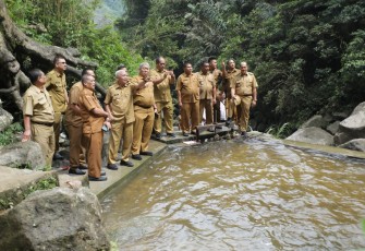 Bupati Dan Wakil Bupati Asahan Resmikan Berbagai Fasilitas Di Air Terjun Ponot