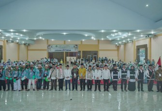 Bupati Asahan Lepas Keberangkatan Jamaah Calon Haji  Di Asrama Haji Medan