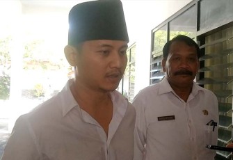 Bupati Trenggalek, Mochamad Nur Arifin, saat dikonfirmasi setelah melantik 288 pejabat lingkup Disdikpora, di Pendapa Manggala Praja Nugraha, Selasa (18/4/2023).