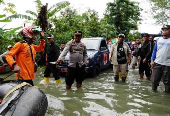 Pj Bupati Pati tinjau langsung wilayah terdampak banjir