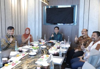 Menteri Desa, PDTT Abdul Halim Memberikan Kuliah Umum selepas Acara Focus Group Discussion (FGD) kepada Mahasiswa Rekognisi Pembelajaran Lampau (RPL) Desa,  Secara Virtual. Kamis, 19 Januari 2023